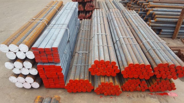Bundled round and square cast iron bars